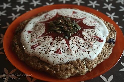 Omlet żytni z borówkami i jogurtem
