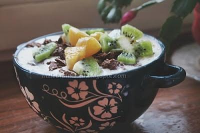 Kokosowa owsianka z pomarańczą i kiwi