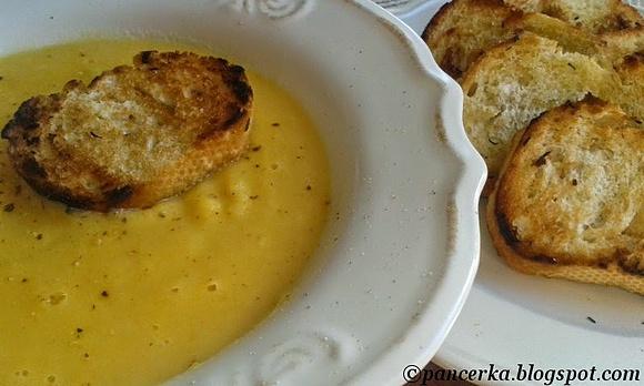 Zupa cebulowa