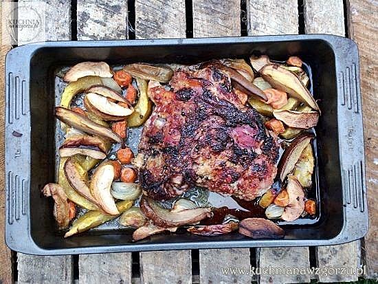Udziec z indyka na jesień - prosty przepis na obiad
