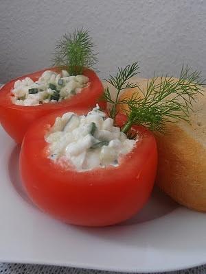 Śniadaniowe pomidory przepis