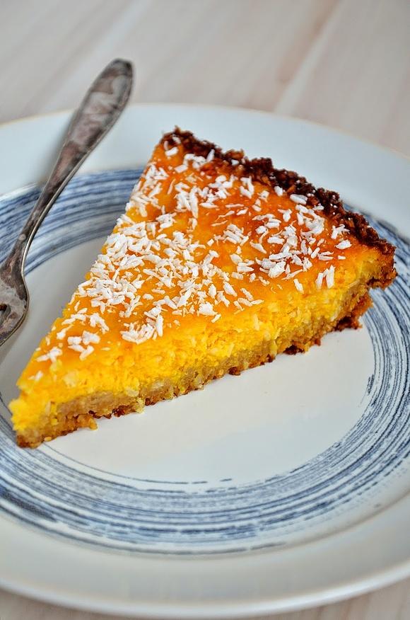 Tarta dyniowo kokosowa na spodzie z płatków kukurydzianych