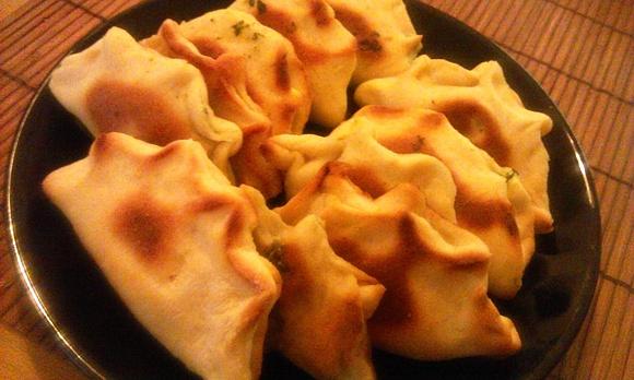 Pierogi pieczone ze szpinakiem i fetą