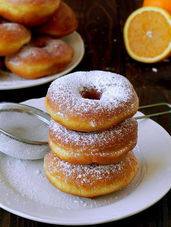 Dyniowe pączki z dziurką