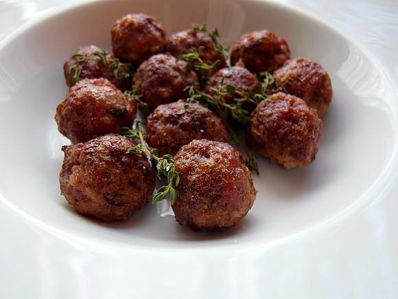 Köttbullar z tymiankiem