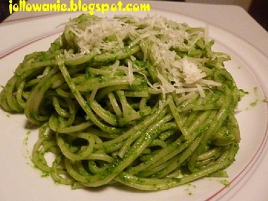 Rukolowe pesto z spaghetti