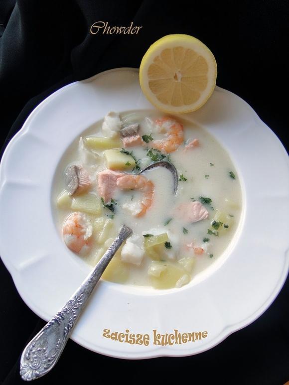 Zupa rybna chowder
