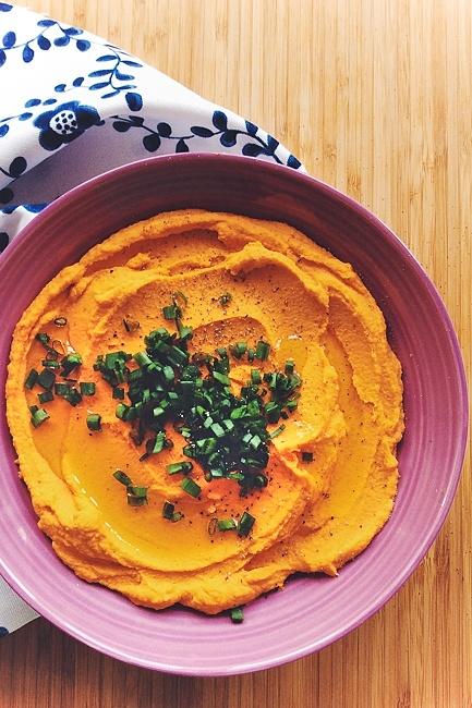Hummus z pieczoną papryką