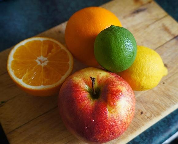 Sangria winno-owocowa ambrozja