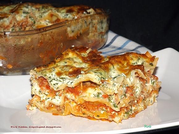 Lasagne z trzema serami i szpinakiem