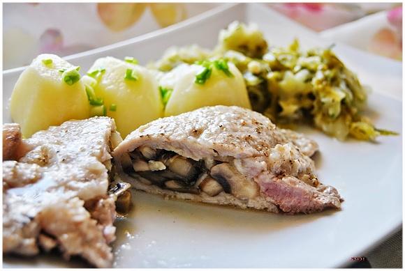 Schabowe pierogi z pieczarkami