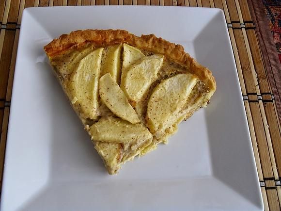 Tarta z jabłkami i cynamonem