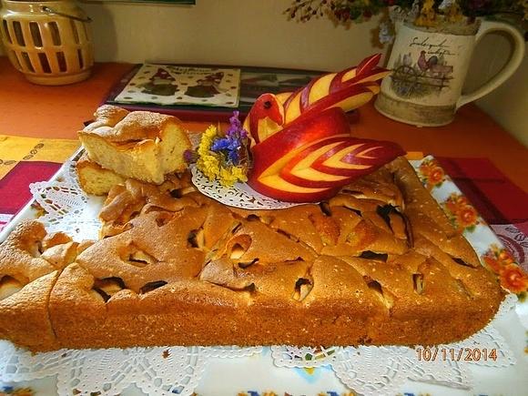 Biszkopt z jabłkami