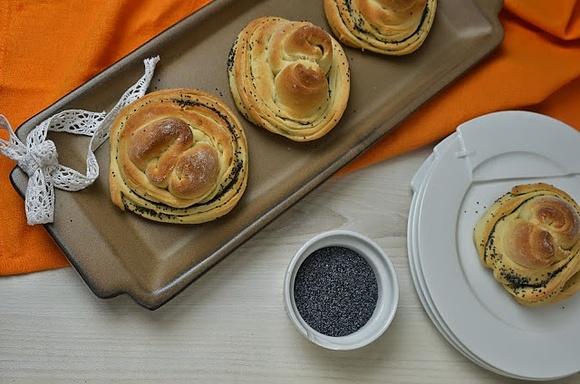 Ruskie bułki z makiem