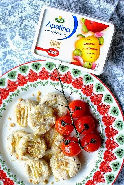 Lawendowo-orzechowe gnocchi z kaszy kuskus i serka Tapas