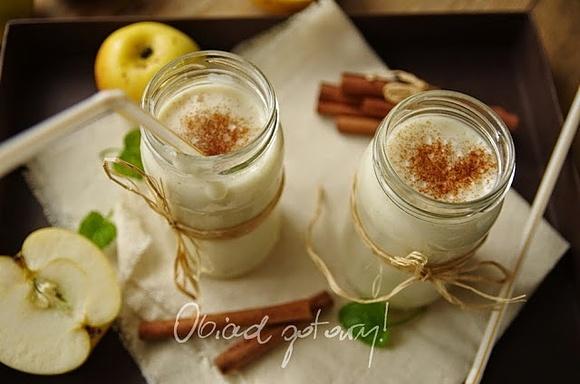 Smoothie z pieczonym jabłkiem