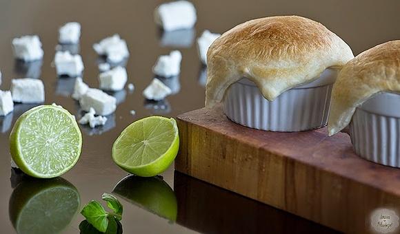 Zupa krem z cukinii limonka i miętą