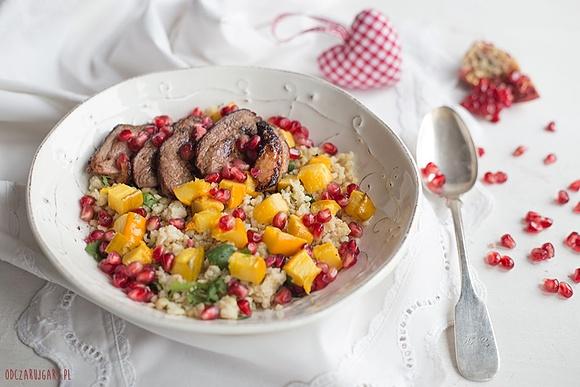 Bulgur z pieczoną dynią, granatem i kaczką