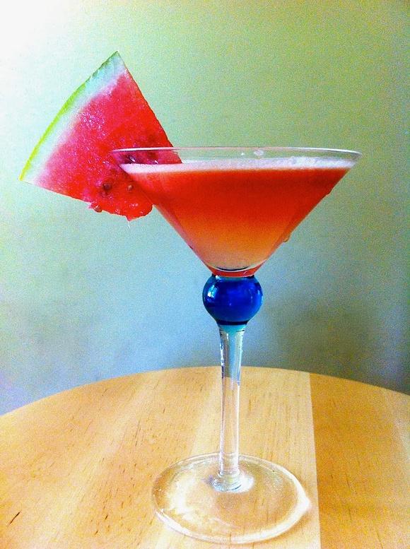 Arbuzowe Martini - orzeźwiający koktajl na sezon arbuzowy