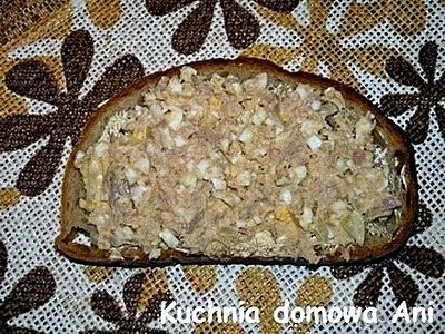 Pasta jajeczna z tuńczykiem
