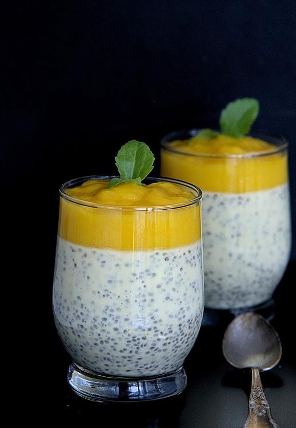 Serniczki chia z mango