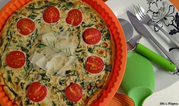 Tarta na cieście francuskim ze szpinakiem i gorgonzolą
