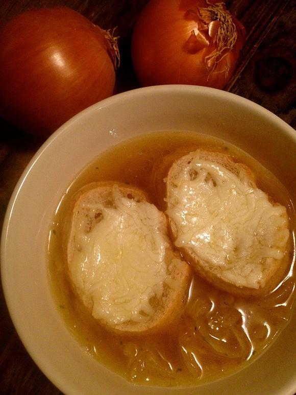 Zupa cebulowa