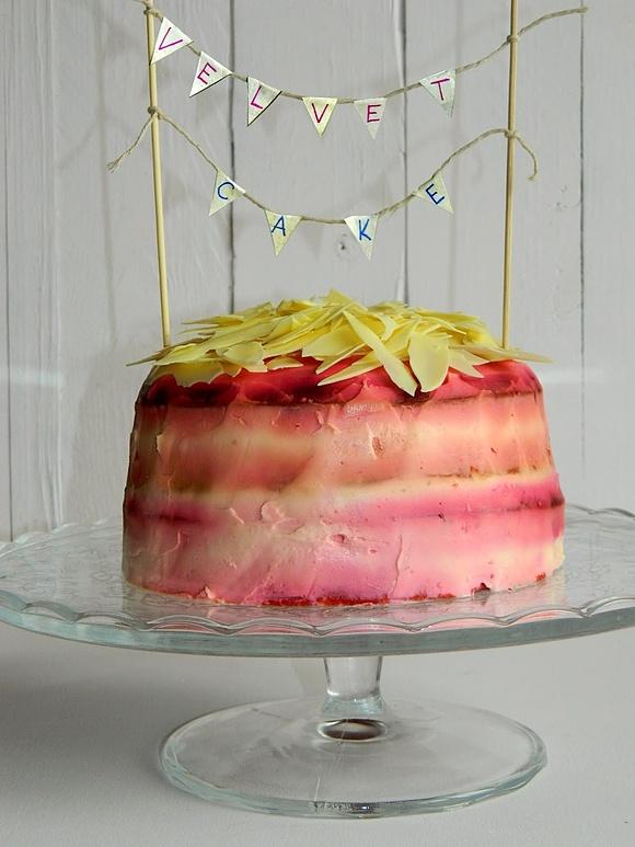 Naturalny red velvet cake