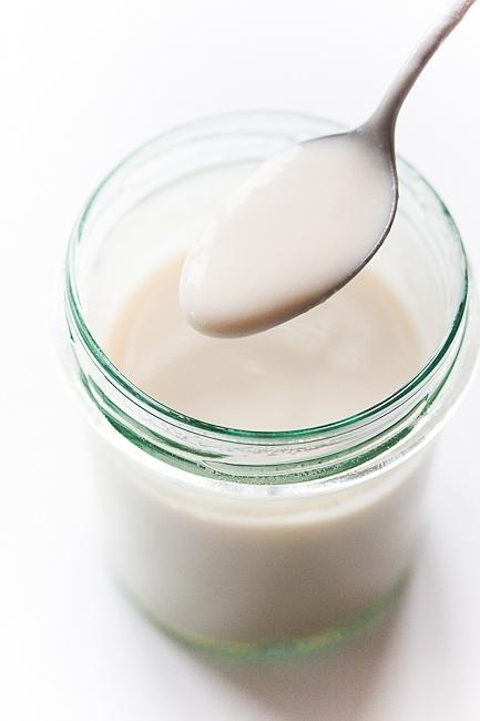 Jogurt sojowy - przepis na wegański jogurt mleczny
