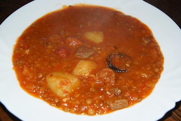 Zupa z soczewicy a la Riojana