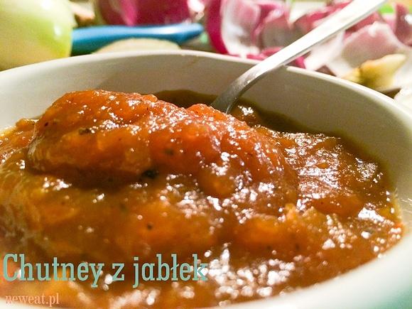 Chutney z jabłek z imbirem, czosnkiem i rodzynek