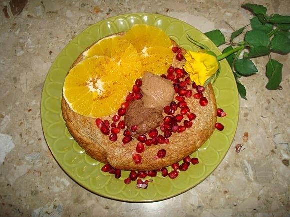 Omlet orkiszowy korzenny z mandarynkami