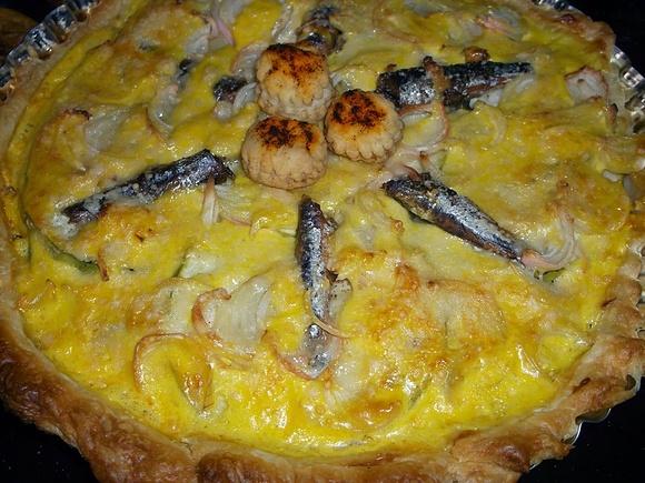 Tarta cukiniowa z sardelami