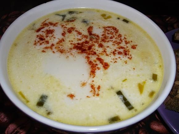 Zupa porowa z serem