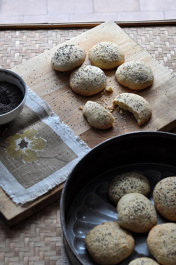 Ciasteczka posypane makiem