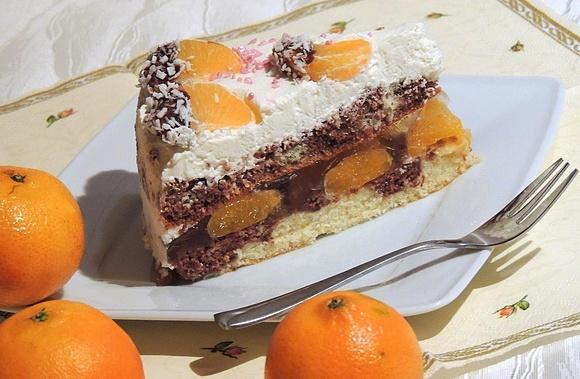 Tort mandarynkowy