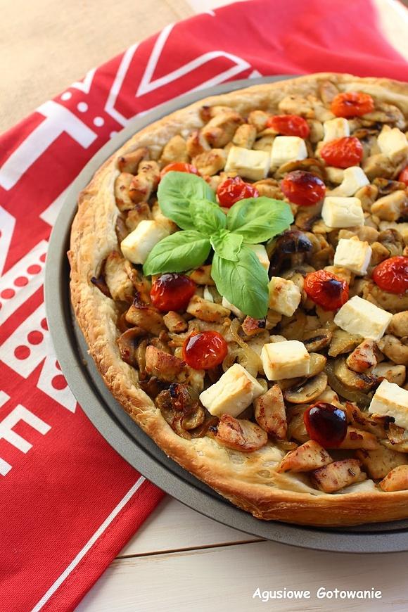 Tarta z kurczakiem na francuskim cieście