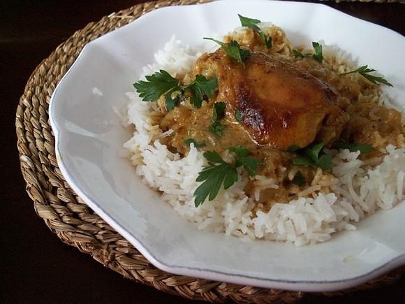Kurczak masala z udkami z kością