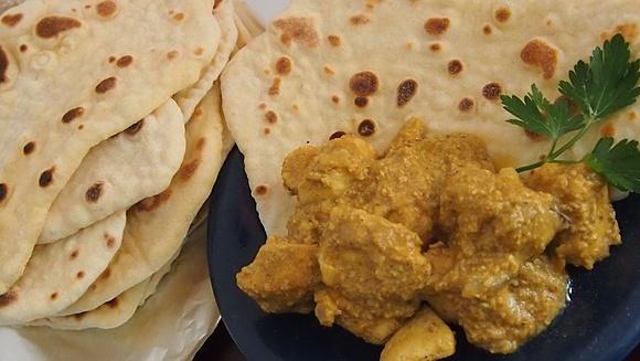 Naan z patelni