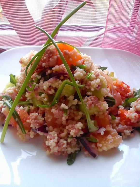 Tabouleh z mięsem od Marii – zdrowa sałatka z kuskusem