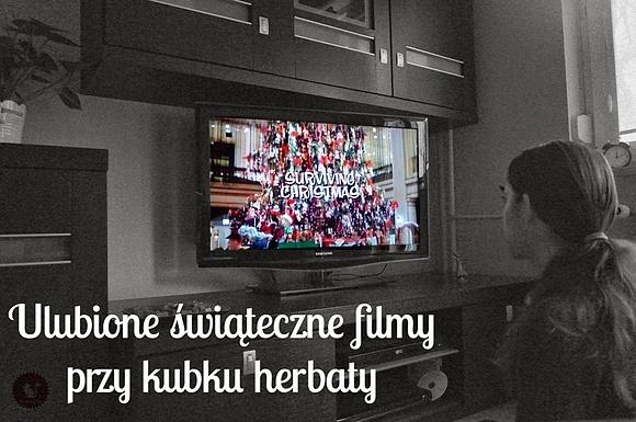 Herbata czekoladowo chili z kubkiem podczas przedświątecznego odpoczynku