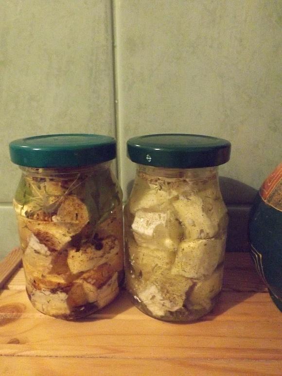 Marynowana feta