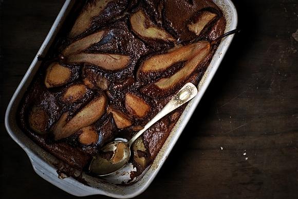 Czekoladowo-gruszkowe clafoutis
