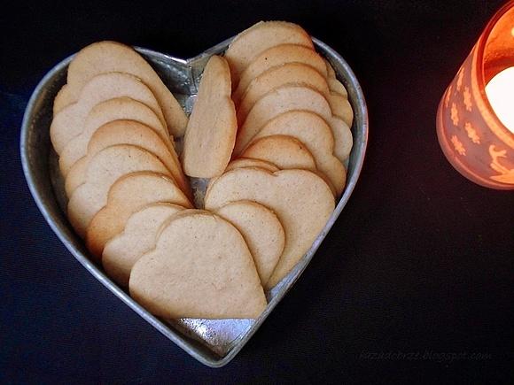 Speculoos z marcepanem i przyprawami korzennymi