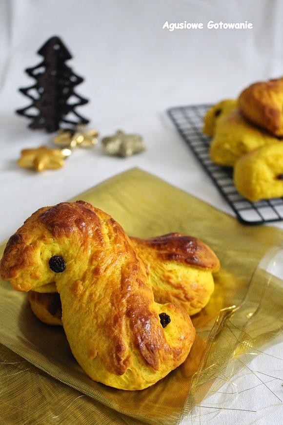 Lussekatter - bułeczki drożdżowe na święto św. Łucji.