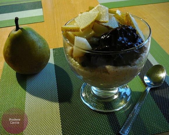 Budyń z kaszy gryczanej białej z siemieniem lnianym i bananem