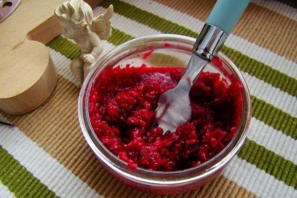 Zdrowe pesto z buraczków