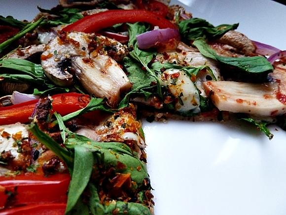 Niby pizza bez drożdży i glutenu