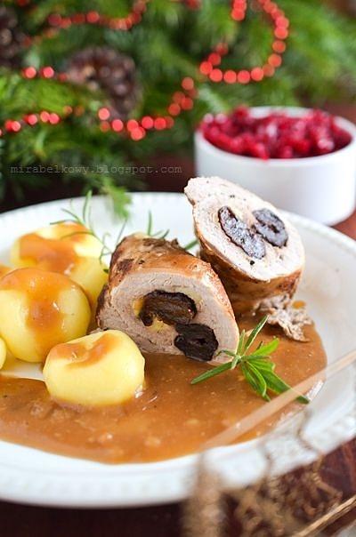 Polędwiczki wieprzowe nadziewane suszonymi śliwkami i serem wędzonym