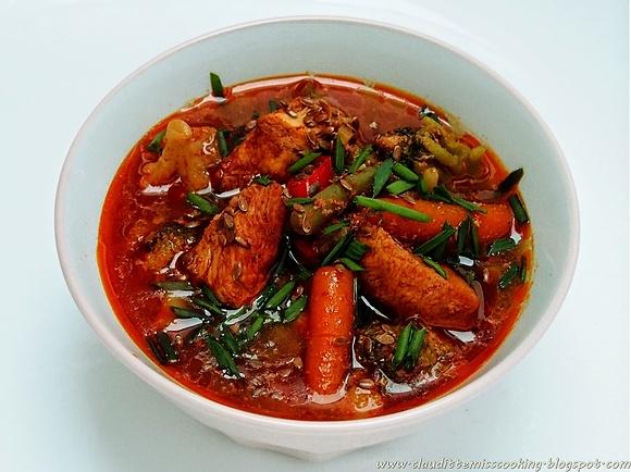 Tandoori chicken soup with vegetables